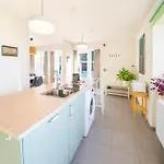 Stylish Retreat With Sauna Nyaraló Awenne