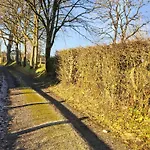 Nyaraló Stylish Retreat With Sauna Awenne