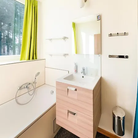 بيت للعطل Stylish Retreat With Sauna *
