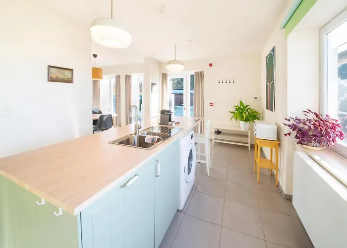 Stylish Retreat With Sauna Holiday home Awenne