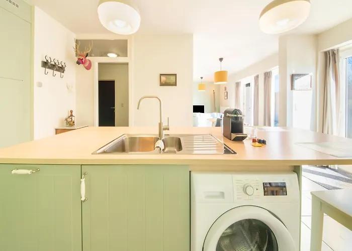 Stylish Retreat With Sauna Holiday home